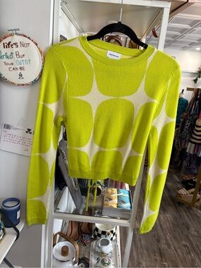Chartreuse Geometric Crewneck Sweater by Find me now